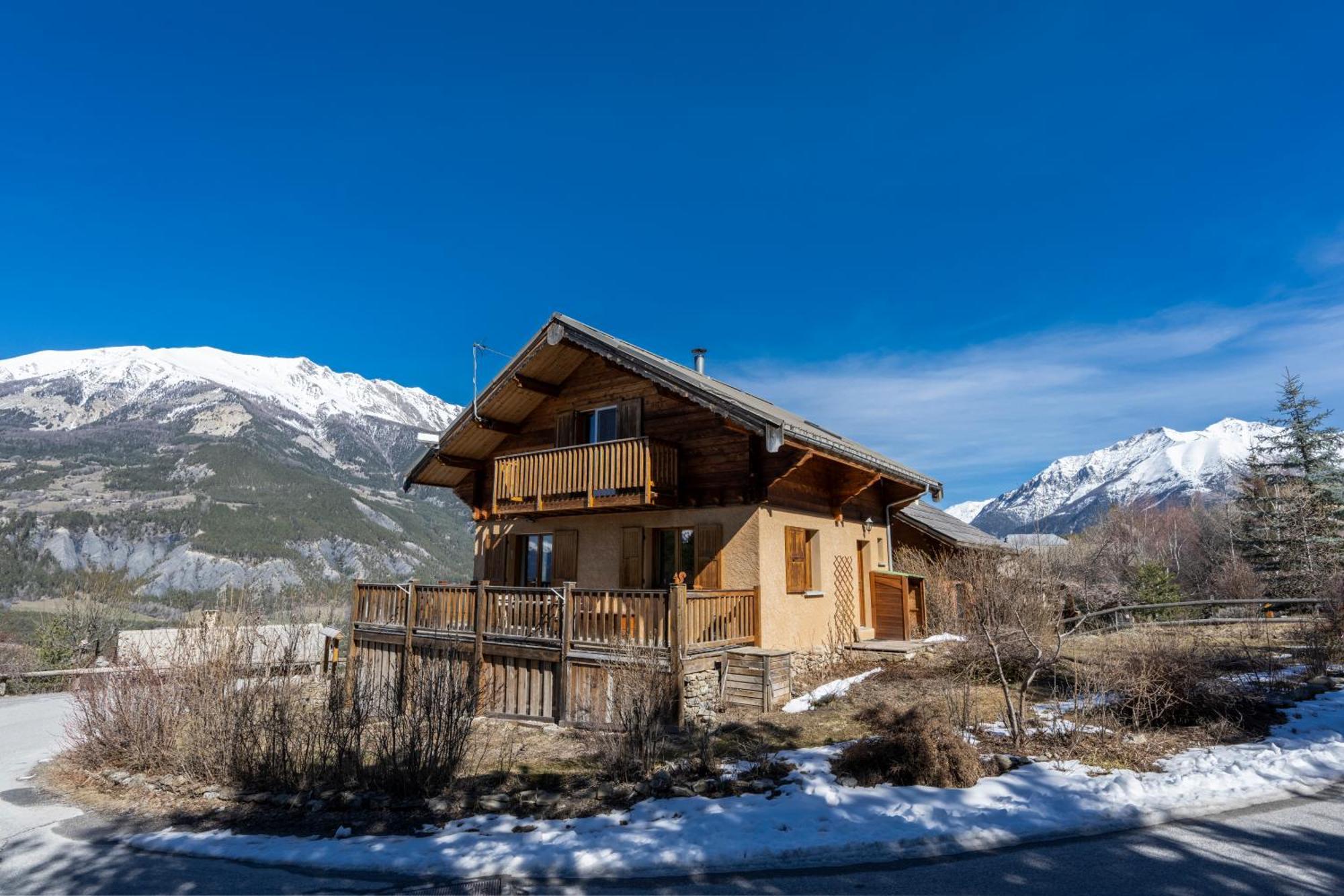 Parenthese Alpine - Poele A Bois - Calme - Parking Villa Enchastrayes Exterior photo